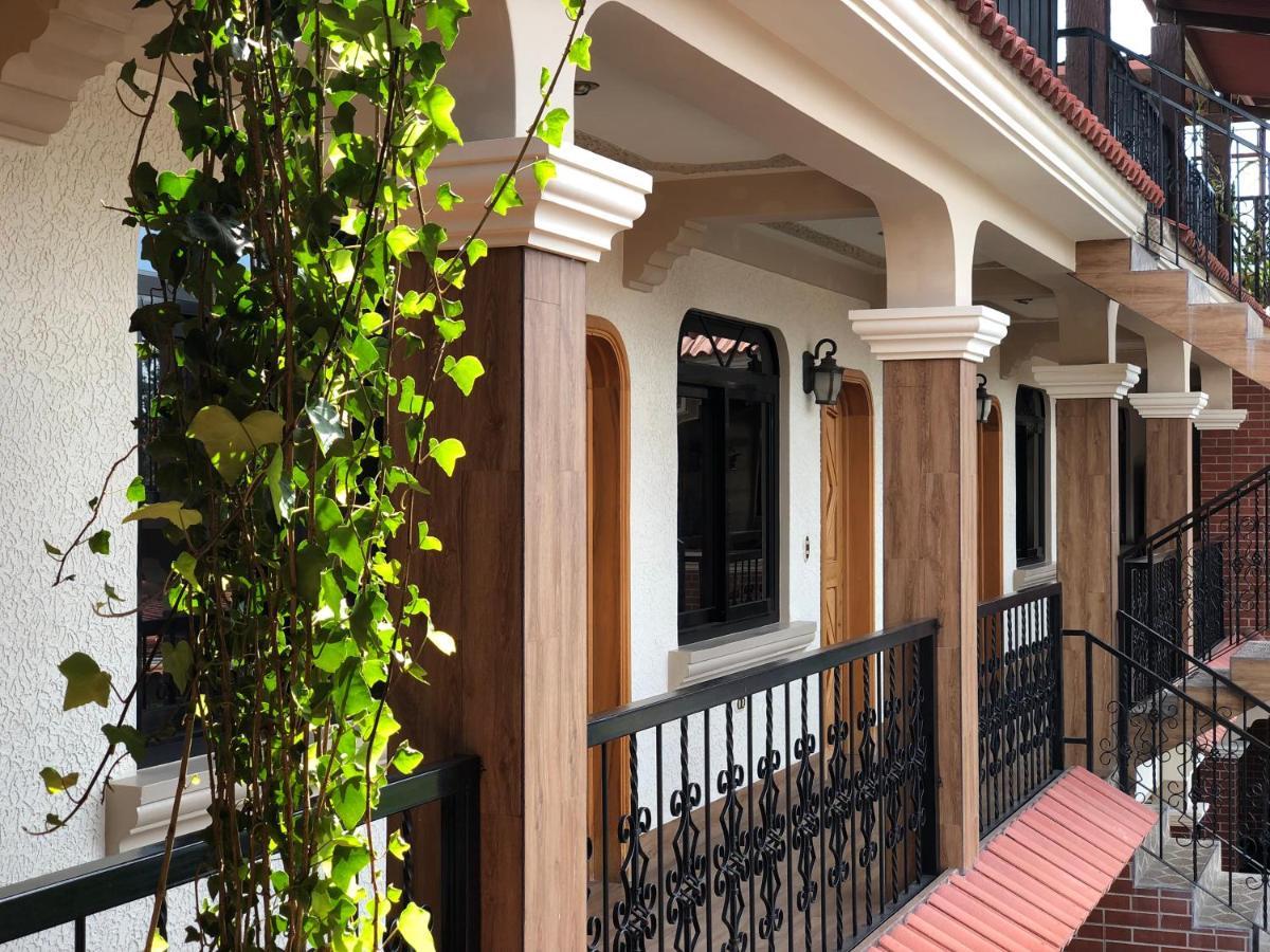 Posada Don Miguel Panajachel Bagian luar foto