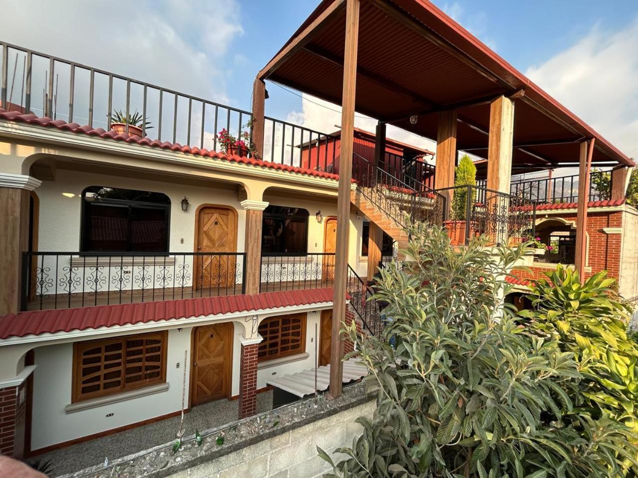 Posada Don Miguel Panajachel Bagian luar foto