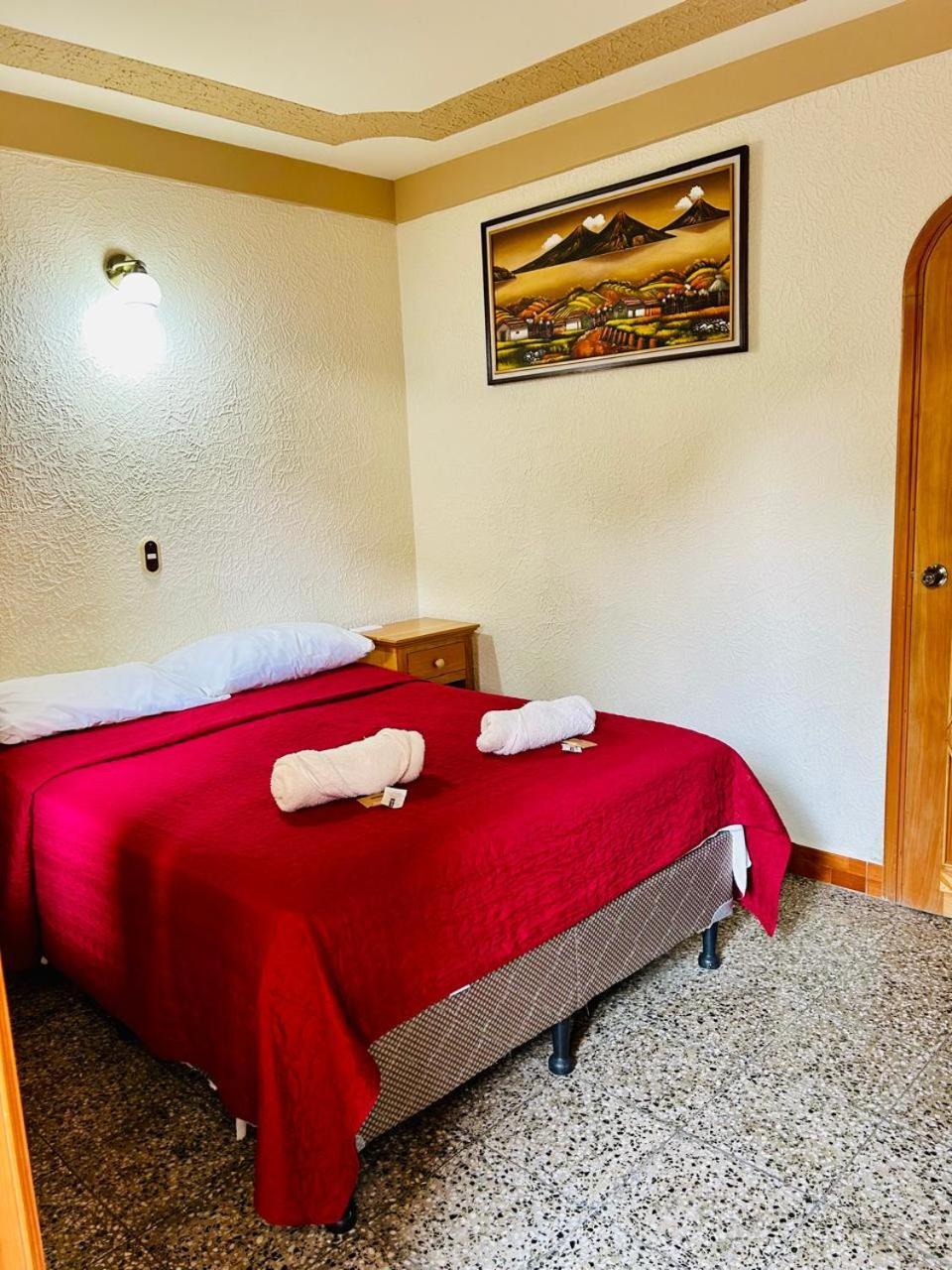 Posada Don Miguel Panajachel Bagian luar foto