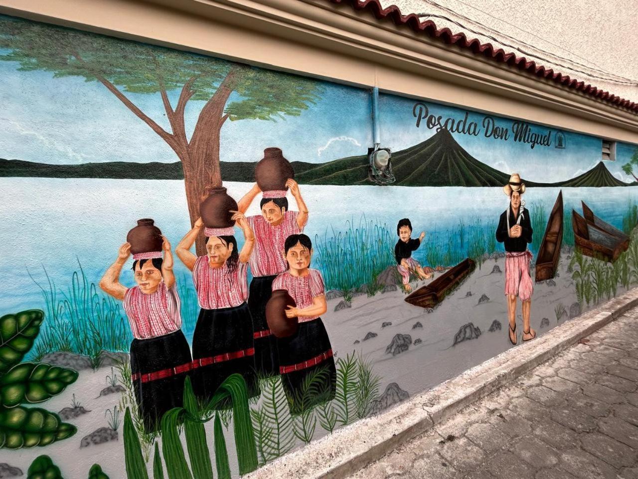 Posada Don Miguel Panajachel Bagian luar foto